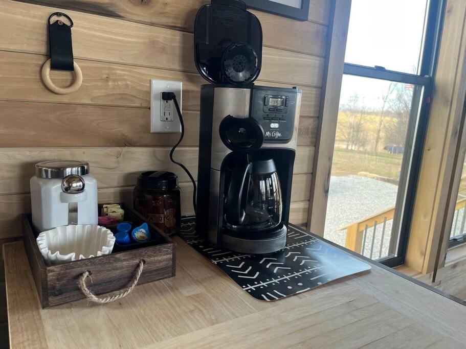 Bourbon Barrel Cottages #2 Of 5 On Kentucky Trail Lawrenceburg エクステリア 写真
