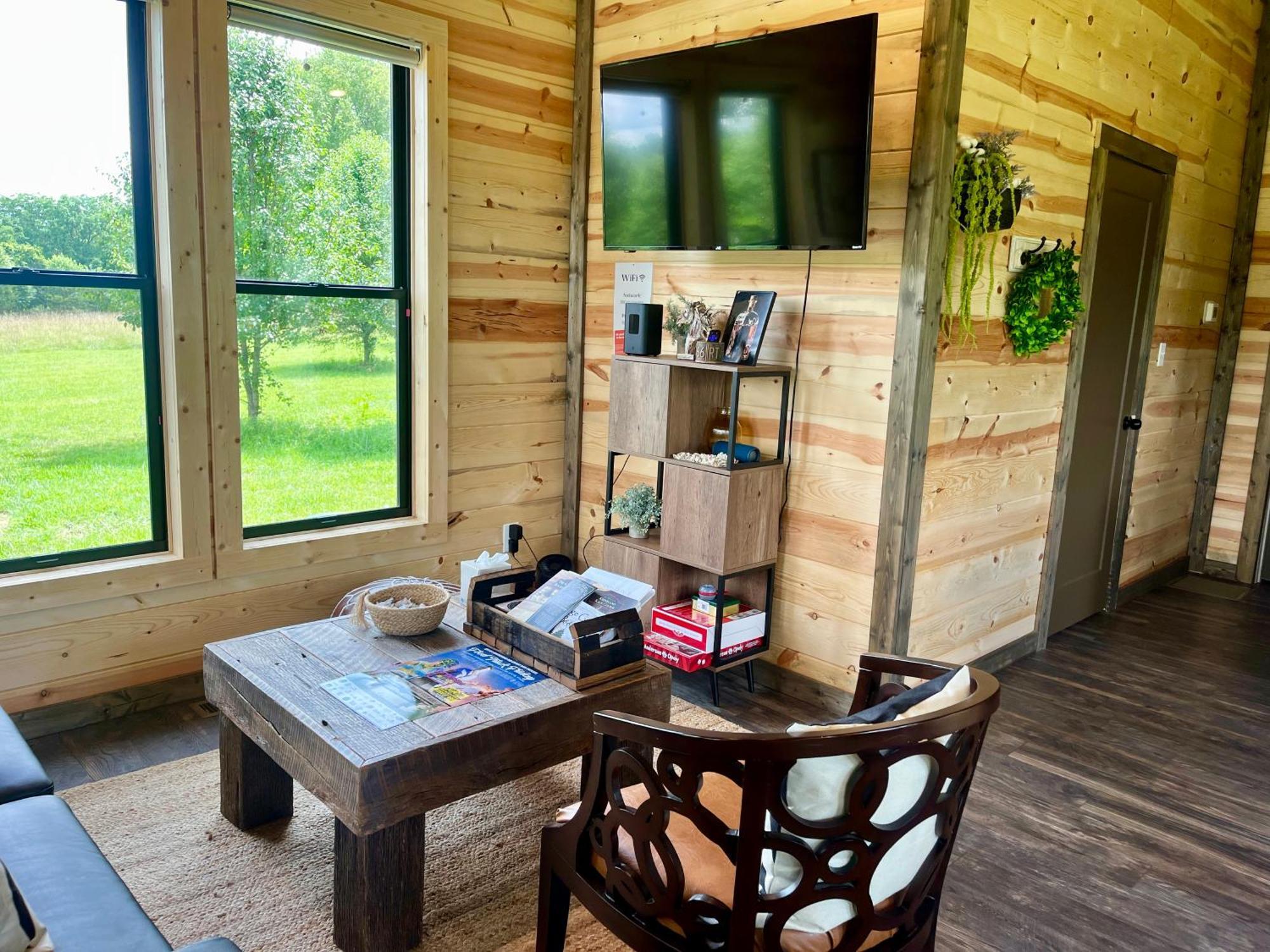 Bourbon Barrel Cottages #2 Of 5 On Kentucky Trail Lawrenceburg エクステリア 写真