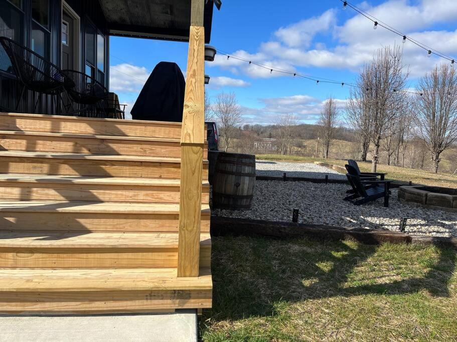 Bourbon Barrel Cottages #2 Of 5 On Kentucky Trail Lawrenceburg エクステリア 写真